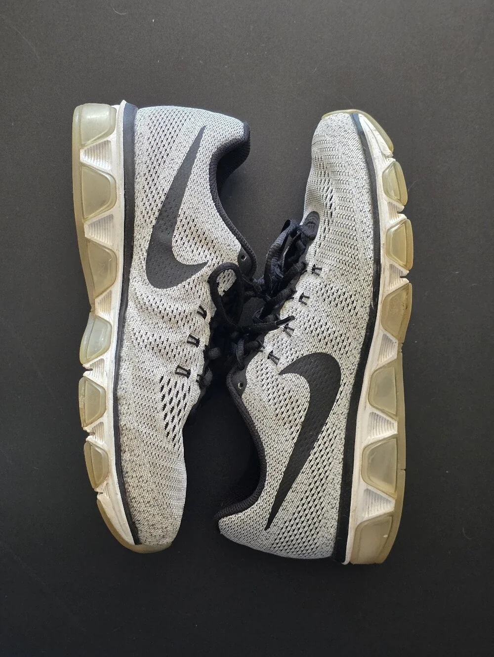 Mens Nike Tailwind 8 US 9.5